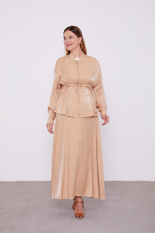LevidorLevidor Camel Beli Büzülebilen Saten Etekli Takım