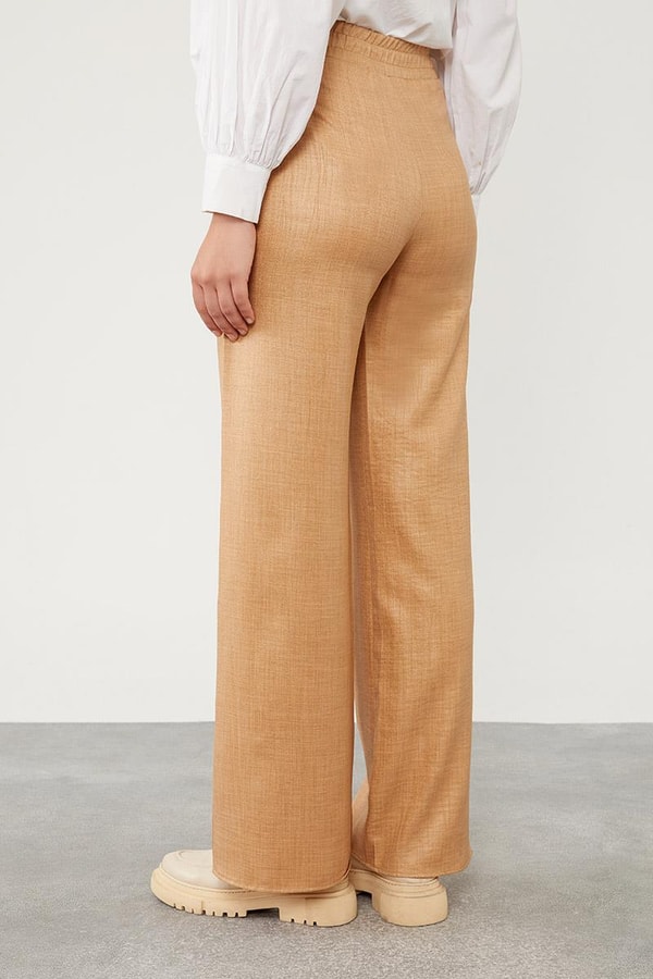 LevidorLevidor Camel Belli Lastikli Çizgi Detay Pantolon