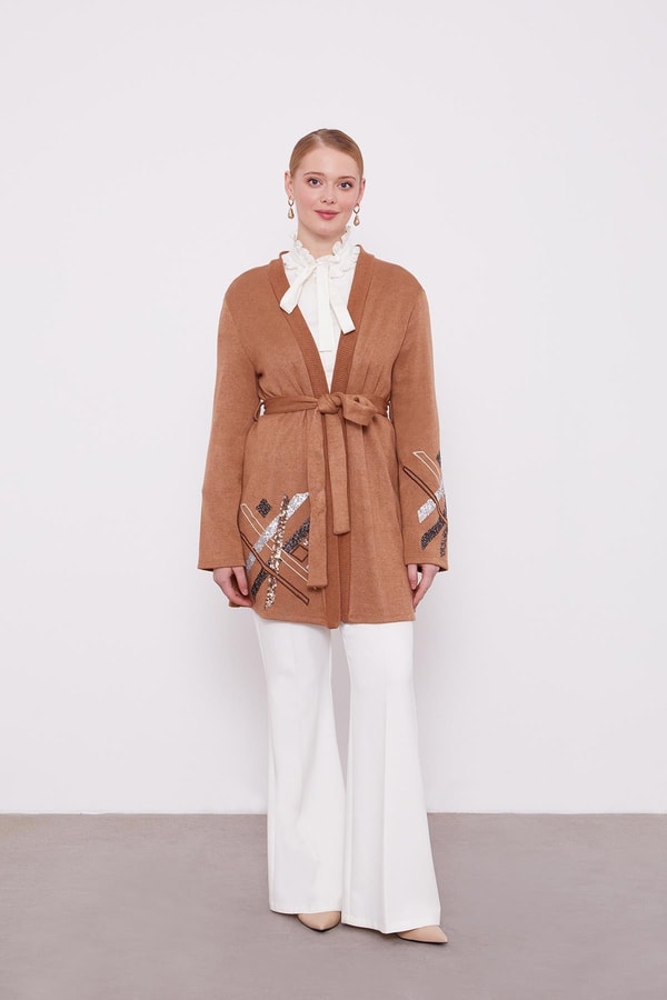 LevidorLevidor Camel Payet İşlemeli Kaşmir Hırka