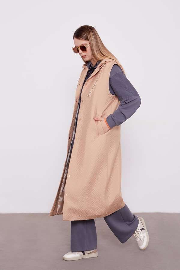 LevidorLevidor Camel Taş Zincirli Kapitone Yelek