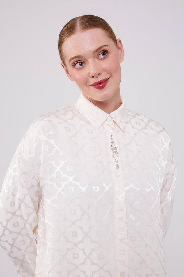 LevidorLevidor Ekru Çiçek Desen Jakarlı İkili Takım