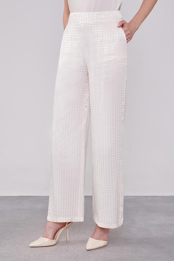 LevidorLevidor Ekru Kazayağı Desen Jakarlı Ceket Takım