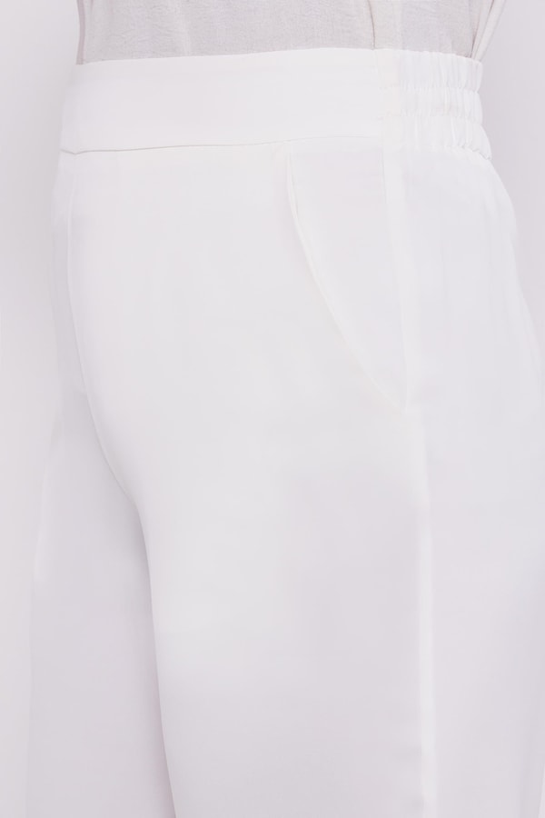 LevidorLevidor Ekru Şifon Omuzları İşlemeli İkili Takım