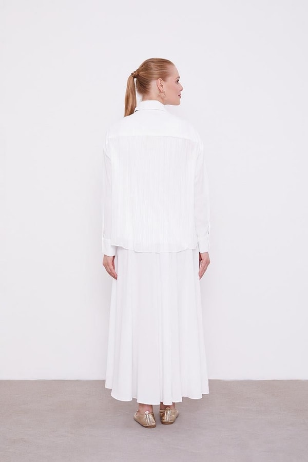 LevidorLevidor Ekru Şifon Pilise Detaylı Etekli Takım