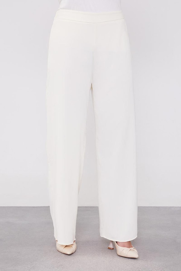 LevidorLevidor Ekru Yakası Taş İşlemeli Şifon Tunik Takım