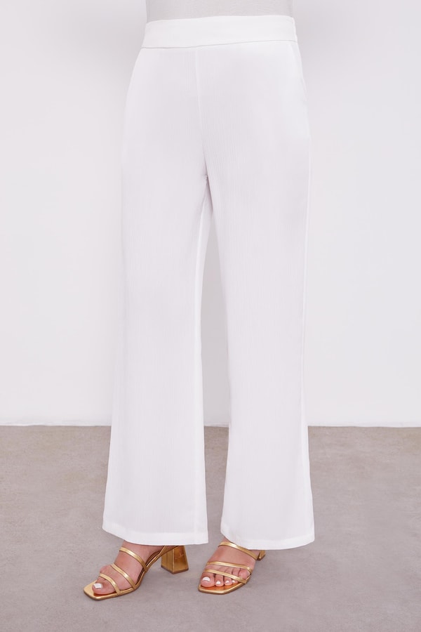 LevidorLevidor Ekru Yandan Bağlamalı Pliseli İkili Takım