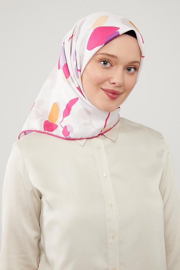 LevidorLevidor Fuşya Asimetrik Deseni Twill Eşarp