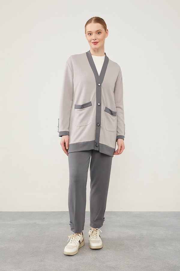 LevidorLevidor Gri-Antrasit Ribanası Düğme Detaylı Hırkalı Takım