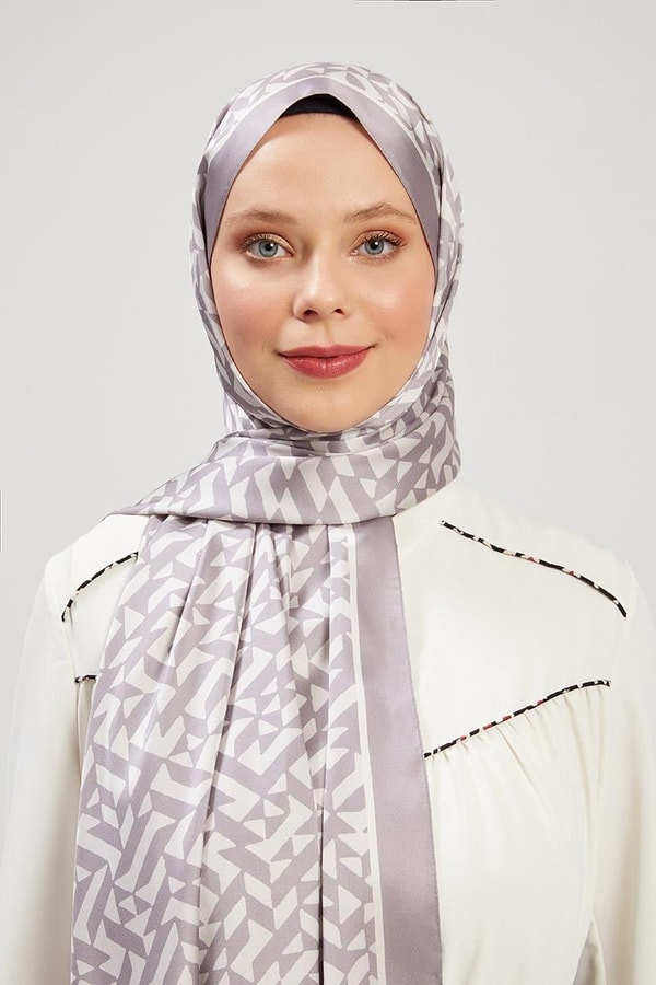 LevidorLevidor Gri Asimetrik Baskılı Angel Şal