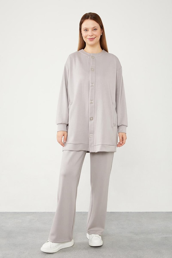 LevidorLevidor Gri Bisiklet Yaka Cepli Penye Pantolonlu Spor Takım