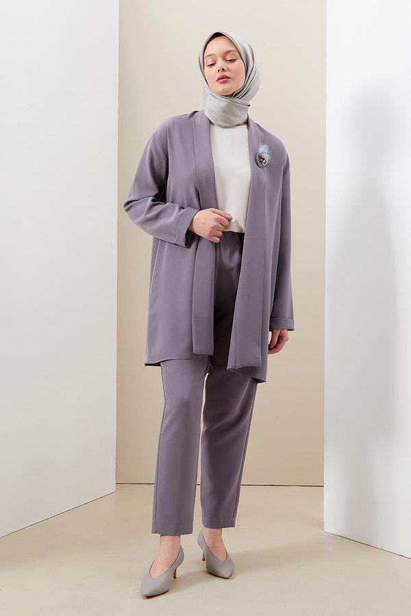 LevidorLevidor Gri Broş Detaylı Tunik Takım