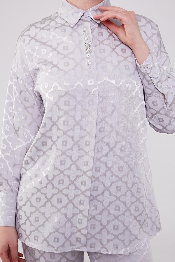 LevidorLevidor Gri Çiçek Desen Jakarlı İkili Takım