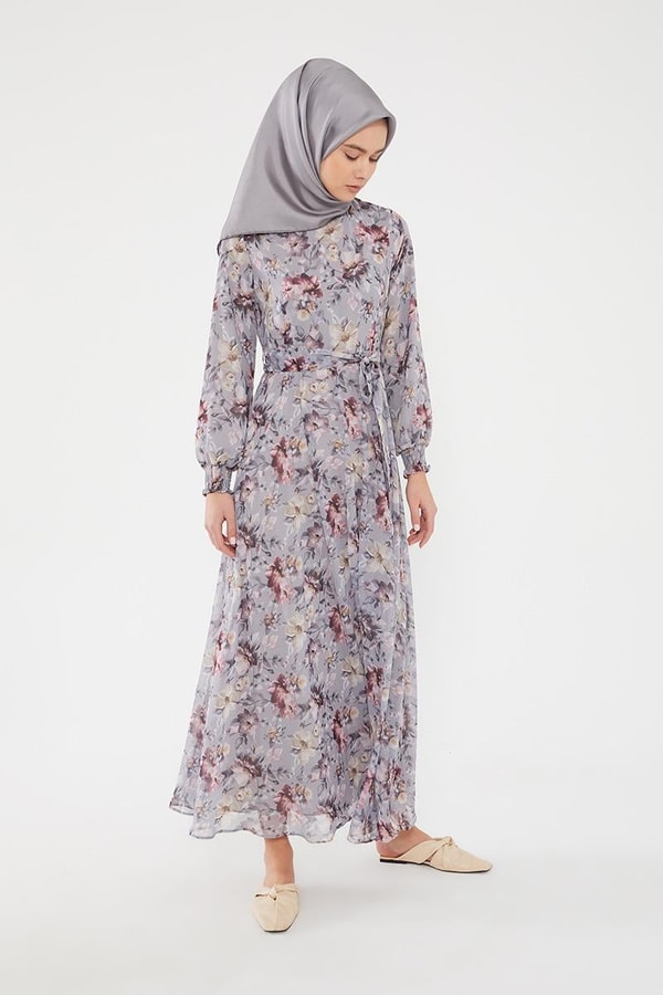 LevidorLevidor Gri Çiçek desen şifon elbise