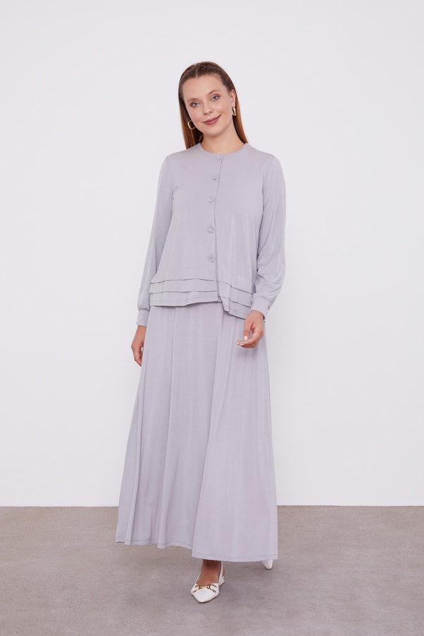 LevidorLevidor Gri Düğme Kapamalı Etekli Takım