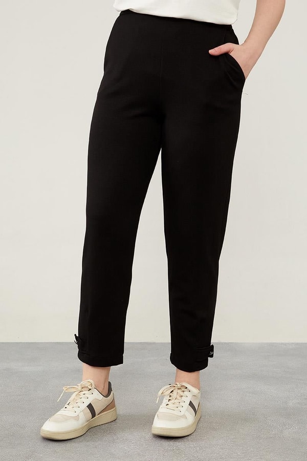 LevidorLevidor Gri-Siyah Ribanası Düğme Detaylı Hırkalı Takım