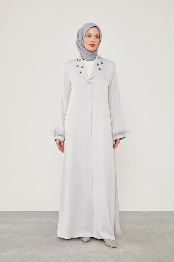 LevidorLevidor Gri Tüy Detaylı Taş işlemeli Ferace