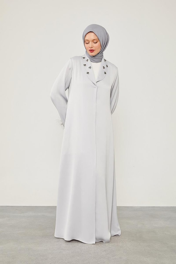 LevidorLevidor Gri Tüy Detaylı Taş işlemeli Ferace