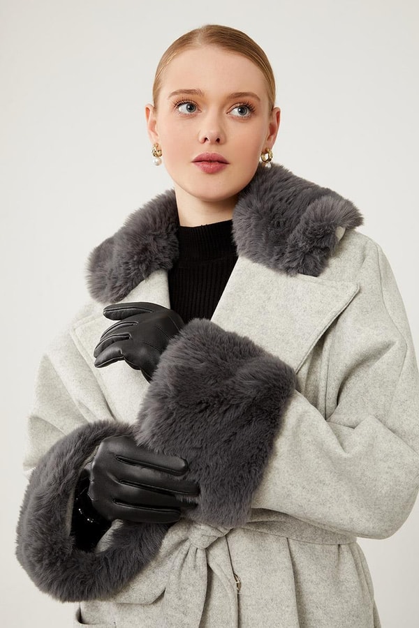 LevidorLevidor Gri Yaka Kolları Kürt Detaylı Kaban