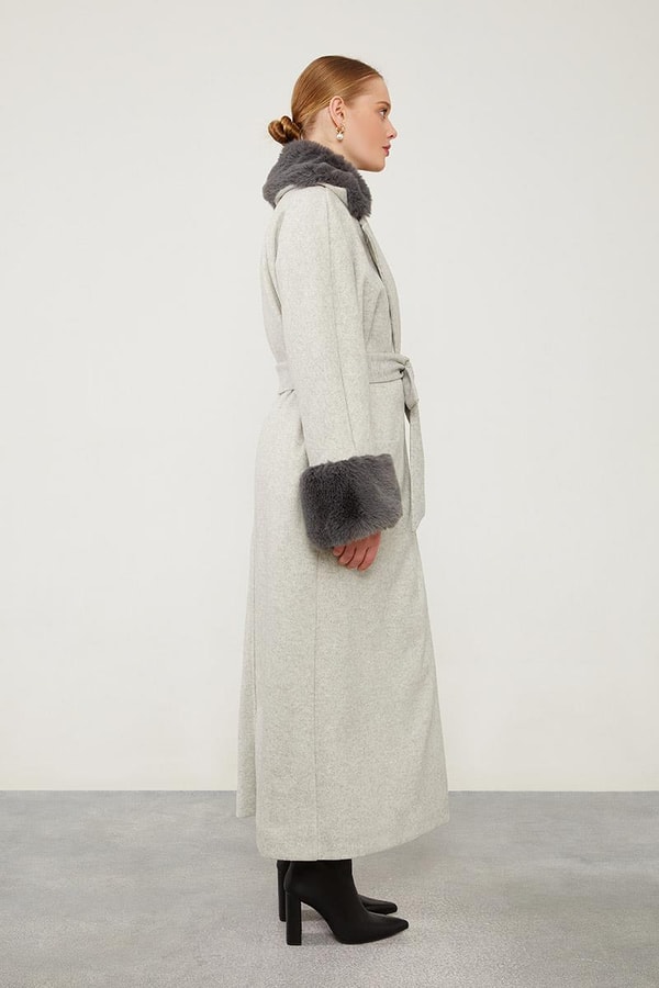 LevidorLevidor Gri Yaka Kolları Kürt Detaylı Kaban