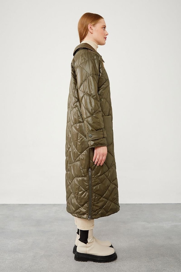 LevidorLevidor Haki Geniş Yaka Kapitone Mont