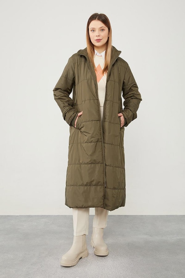 LevidorLevidor Haki Kapüşonlu Kapitone Kısa Mont