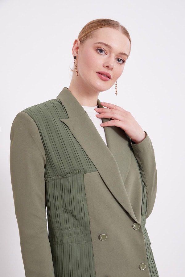 LevidorLevidor Haki Plise Şifonlu Ceket Takım