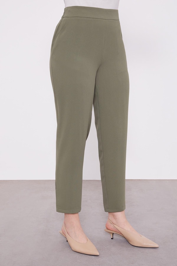 LevidorLevidor Haki Plise Şifonlu Ceket Takım