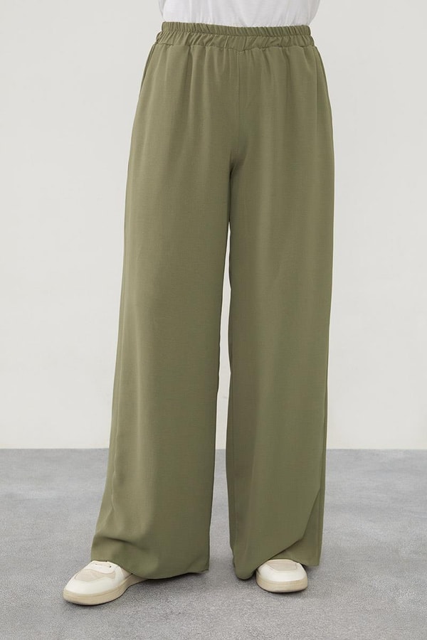 LevidorLevidor Haki Taşlı Çiçek Omuz Detaylı Tunik Takım