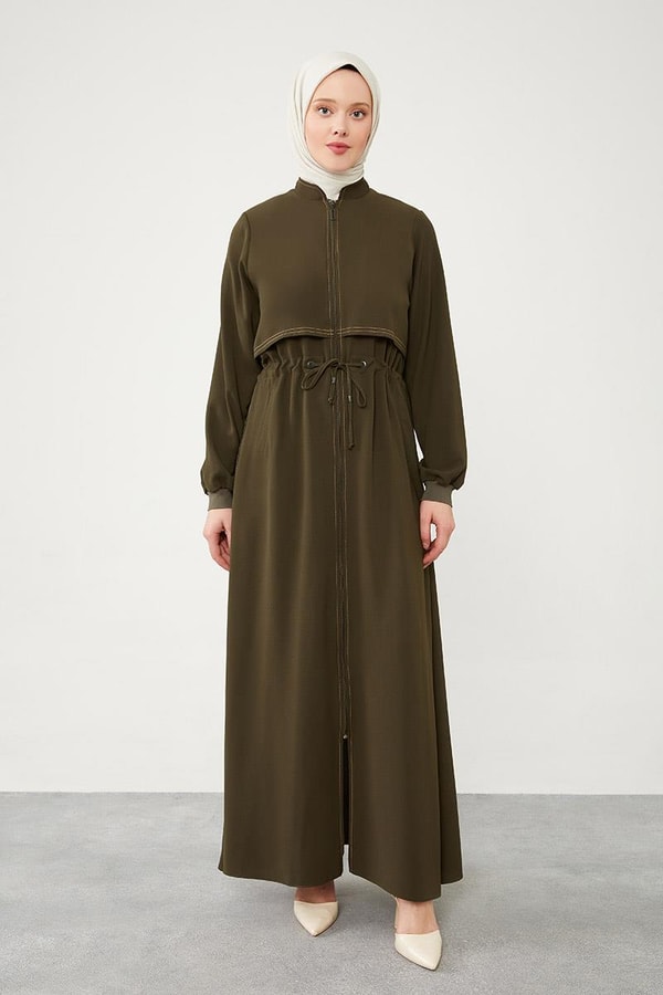 LevidorLevidor Haki Yazı Detaylı Belden Büzgü Detaylı Ferace