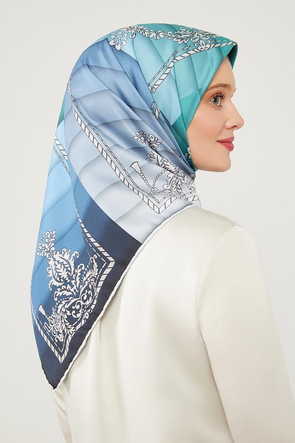 LevidorLevidor İndigo Renk Geçişli Trend Twill Eşarp