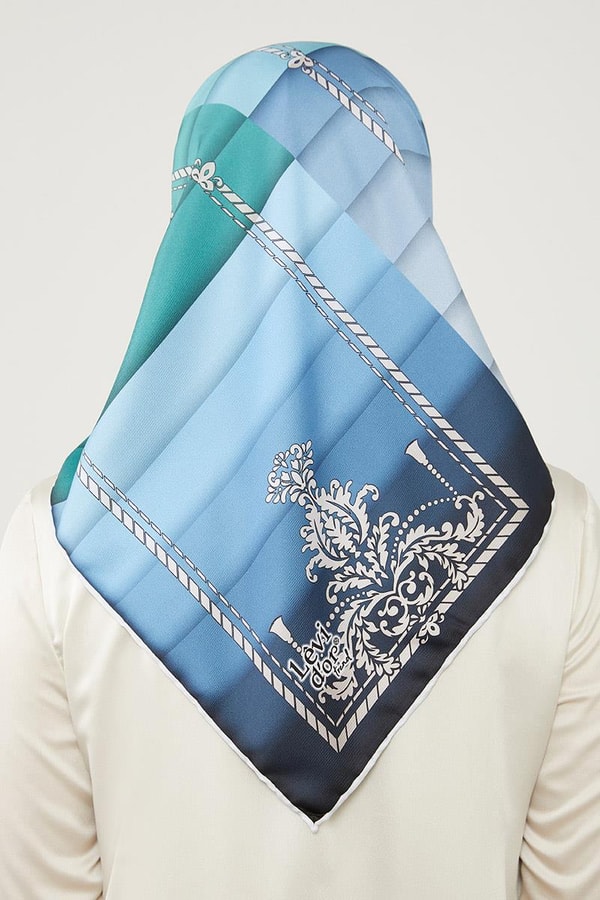 LevidorLevidor İndigo Renk Geçişli Trend Twill Eşarp