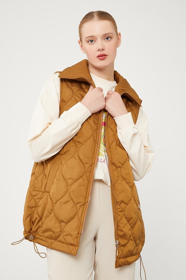 LevidorLevidor Kahve Desenli Kapitone Şişme Yelek