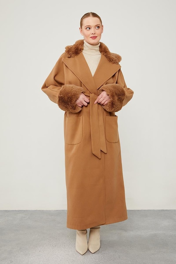 LevidorLevidor Kahve Yaka Kolları Kürt Detaylı Kaban