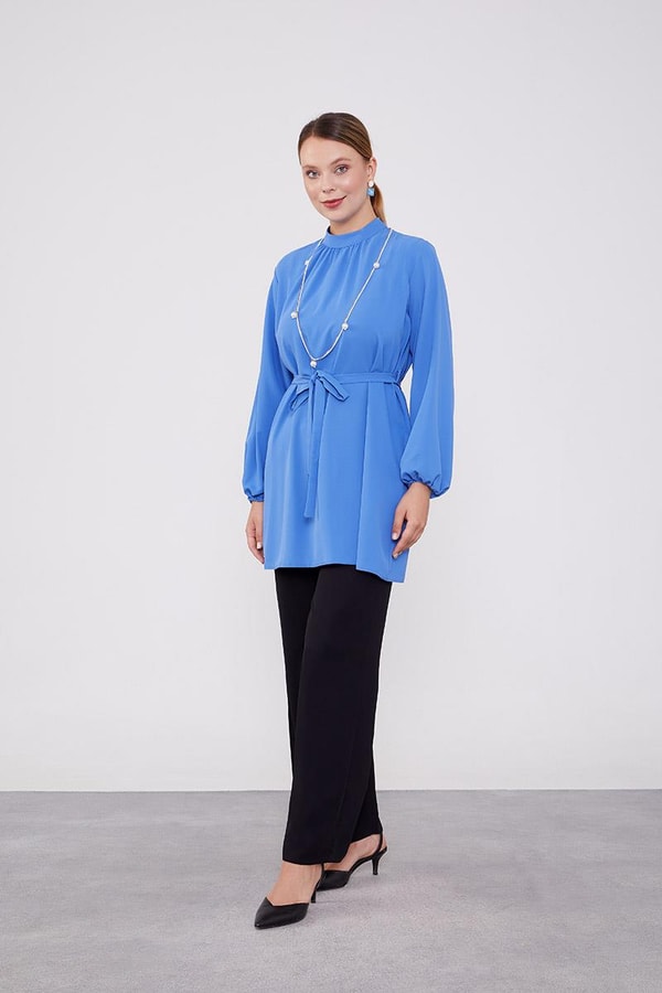 LevidorLevidor  Kolye Detaylı Şifon Tunik Takım