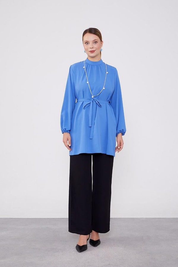 LevidorLevidor  Kolye Detaylı Şifon Tunik Takım