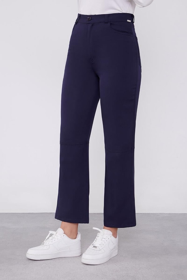 LevidorLevidor Lacivert Ekleme Tasarımlı Düz Paça Pantolon