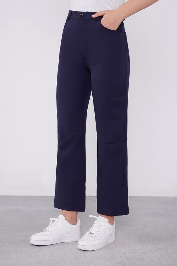 LevidorLevidor Lacivert Ekleme Tasarımlı Düz Paça Pantolon