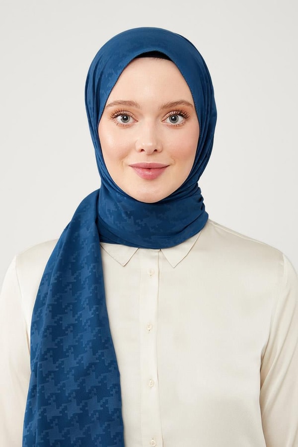 LevidorLevidor Lacivert Jakarlı Puzzle Desen Elegance Şal