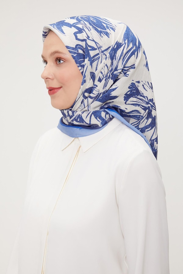 LevidorLevidor Mavi Çiçek Soyut Desen Modal İpek Eşarp