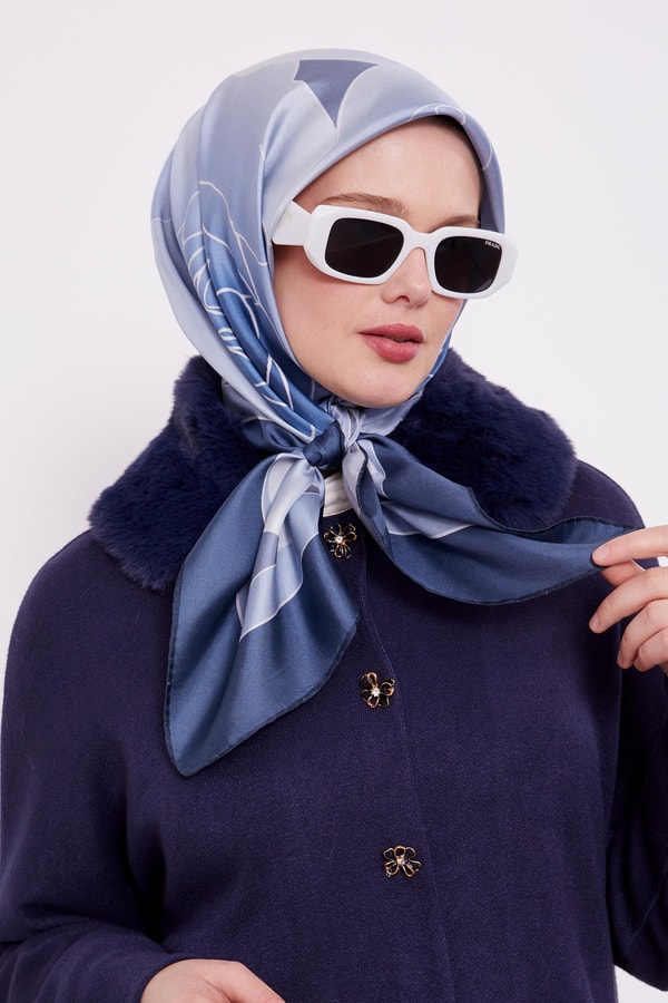 LevidorLevidor Mavi Gül Desen Twill Ipek Eşarp
