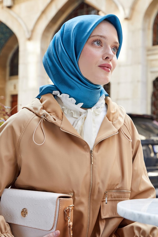 LevidorLevidor Mavi Monogram Twill İpek Eşarp