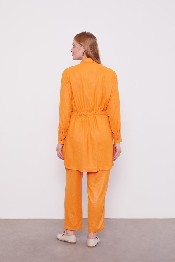 LevidorLevidor Oranj Beli Büzgülü Pantolonlu Spor Takım