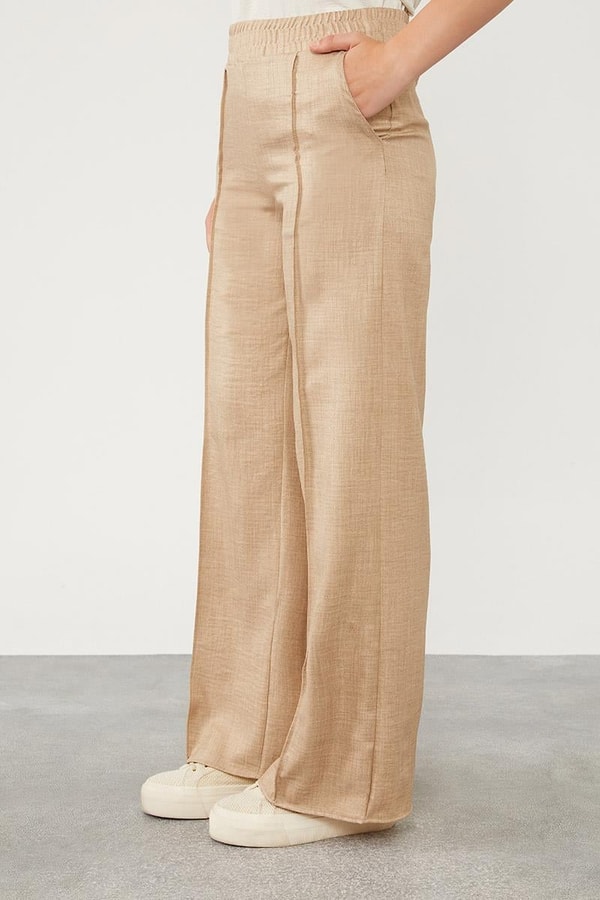 LevidorLevidor Pudra Belli Lastikli Çizgi Detay Pantolon