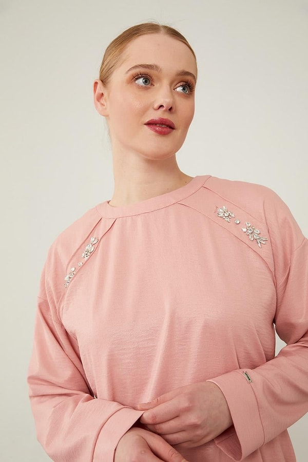 LevidorLevidor Pudra Önü Taş İşlemeli Geniş Pantolonlu Tunik Takım