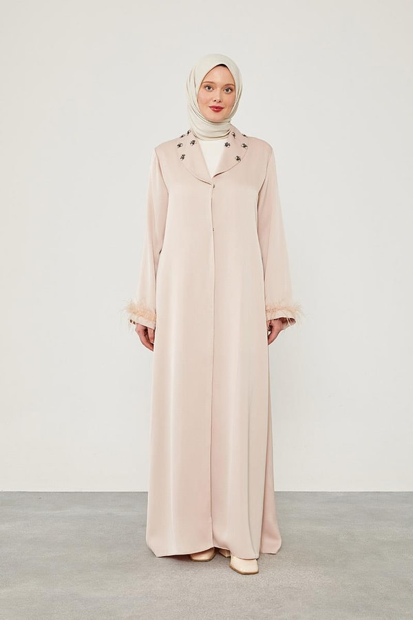 LevidorLevidor Pudra Tüy Detaylı Taş işlemeli Ferace