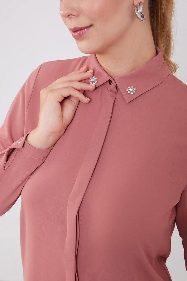 LevidorLevidor Pudra Yakası Taşlı Uzun Gömlek