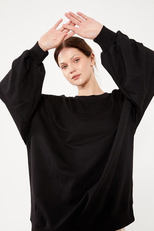 LevidorLevidor Siyah Bisiklet Yaka Oversize Sweat