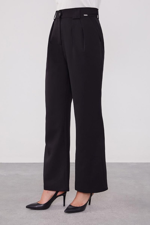 LevidorLevidor Siyah Çift Pileli Kumaş Pantolon