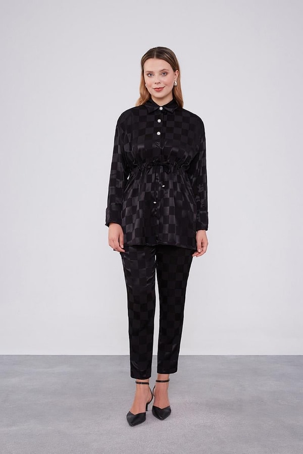 LevidorLevidor Siyah Dama Desen Jakalı İkili Takım