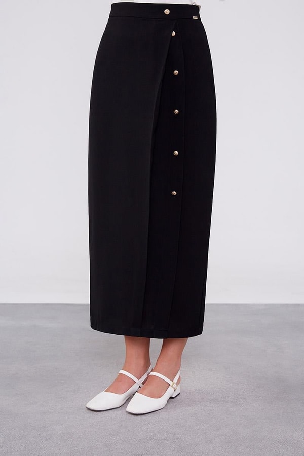 LevidorLevidor Siyah Düğme Detaylı Etek